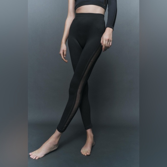 New Zara Cut Out Seamless Leggings Size M-L 7901/896 - Picture 2 of 10